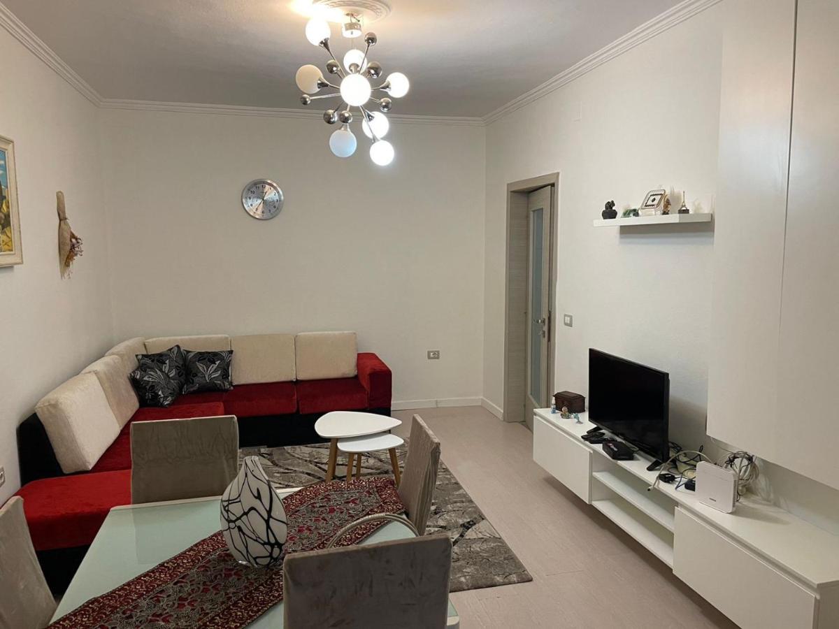 Saloon Apartament *